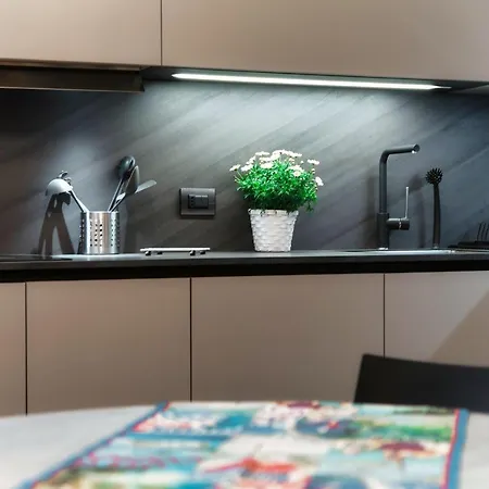 Apartment By The Small -downtown