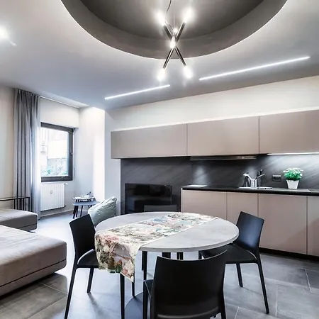 By The Small -downtown Appartement *